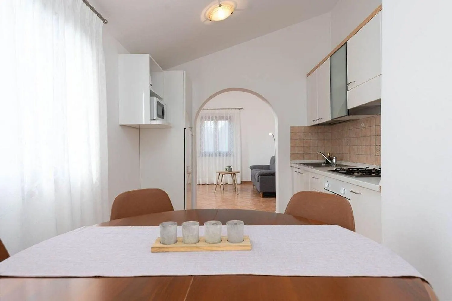 Traumhaftes Apartment Nur 250 Meter Zum Strand Mit Meerblick, Pool, Grillbereich, Privatparkplatz Porec 0*,  Croatia
