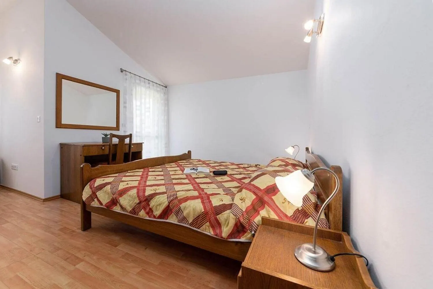 Traumhaftes Apartment Nur 250 Meter Zum Strand Mit Meerblick, Pool, Grillbereich, Privatparkplatz Porec Croatia
